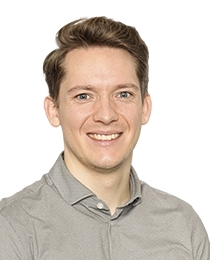  Viktor Engsbro Næsted